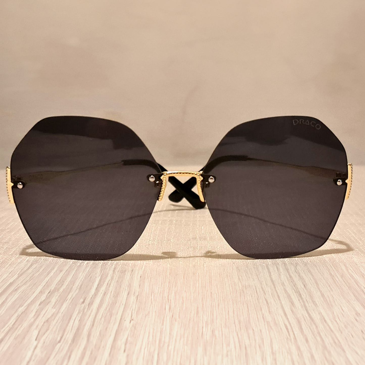 Draco  Soluvé  Sunglasses Black