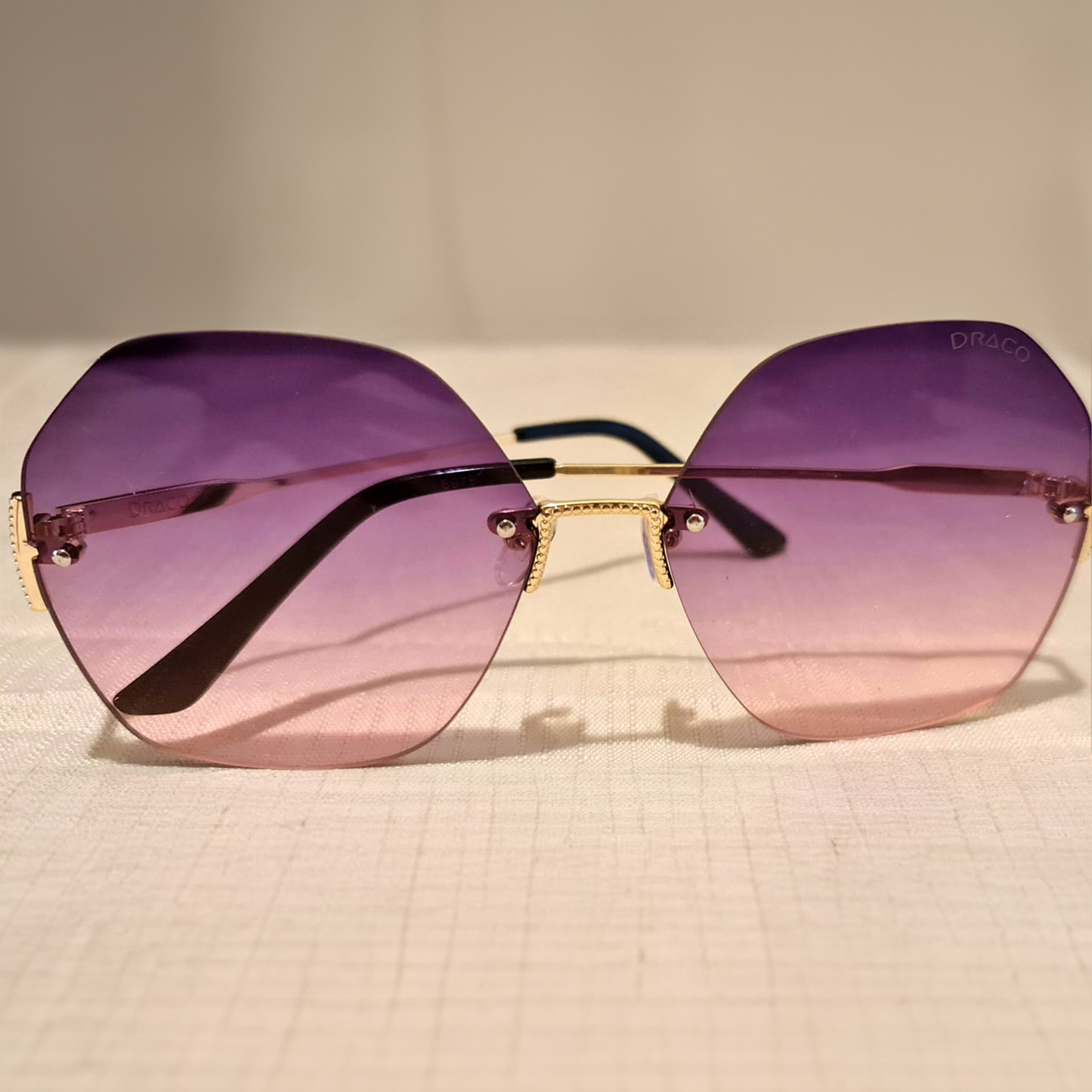 Draco  Soluvé  Sunglasses  Pink